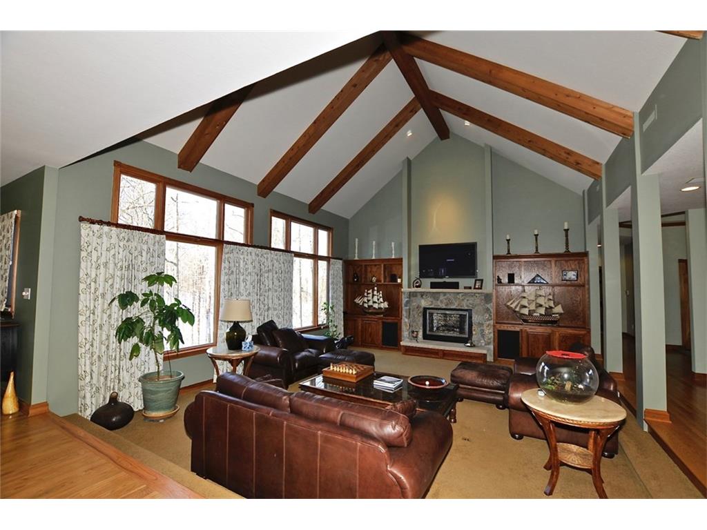 8725 Lantern Forest Court, Indianapolis, IN 46256