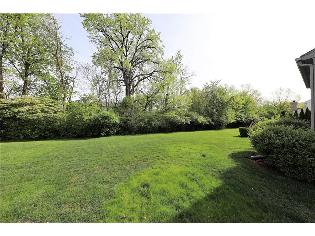 9646 Loganberry Lane, Indianapolis, IN 46256