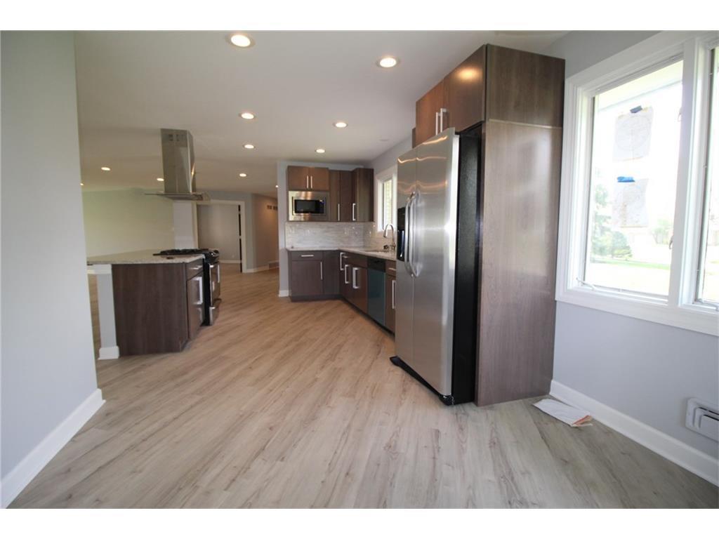 511 Oakwood Drive, Indianapolis, IN 46260