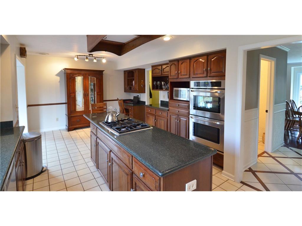 10770 Cedar Ridge Lane, Indianapolis, IN 46278