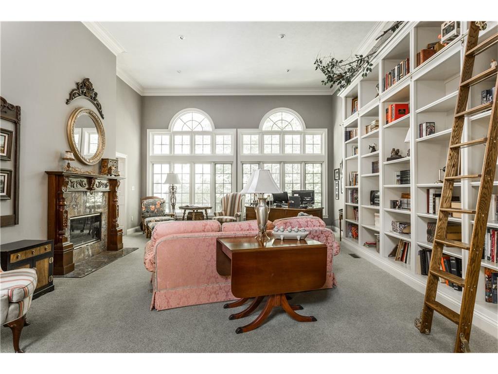 8856 Worthington Circle, Indianapolis, IN 46278