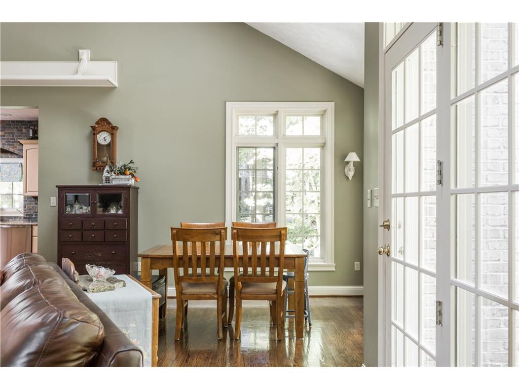 8856 Worthington Circle, Indianapolis, IN 46278