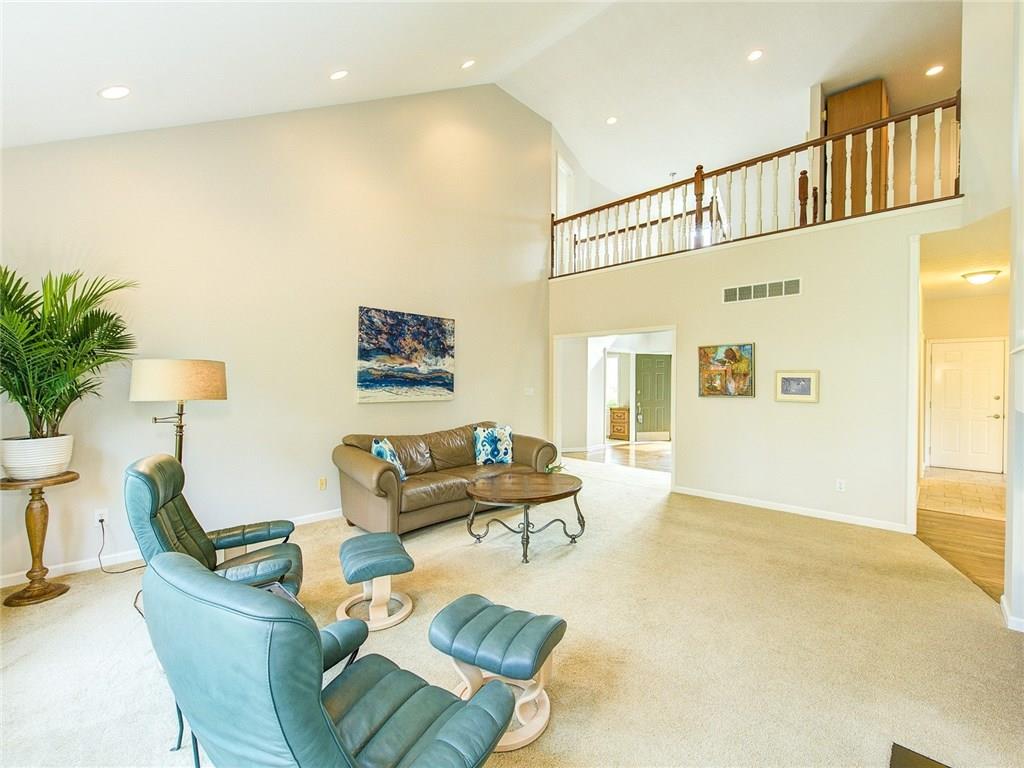 7208 LAKESIDE WOODS Drive, Indianapolis, IN 46278