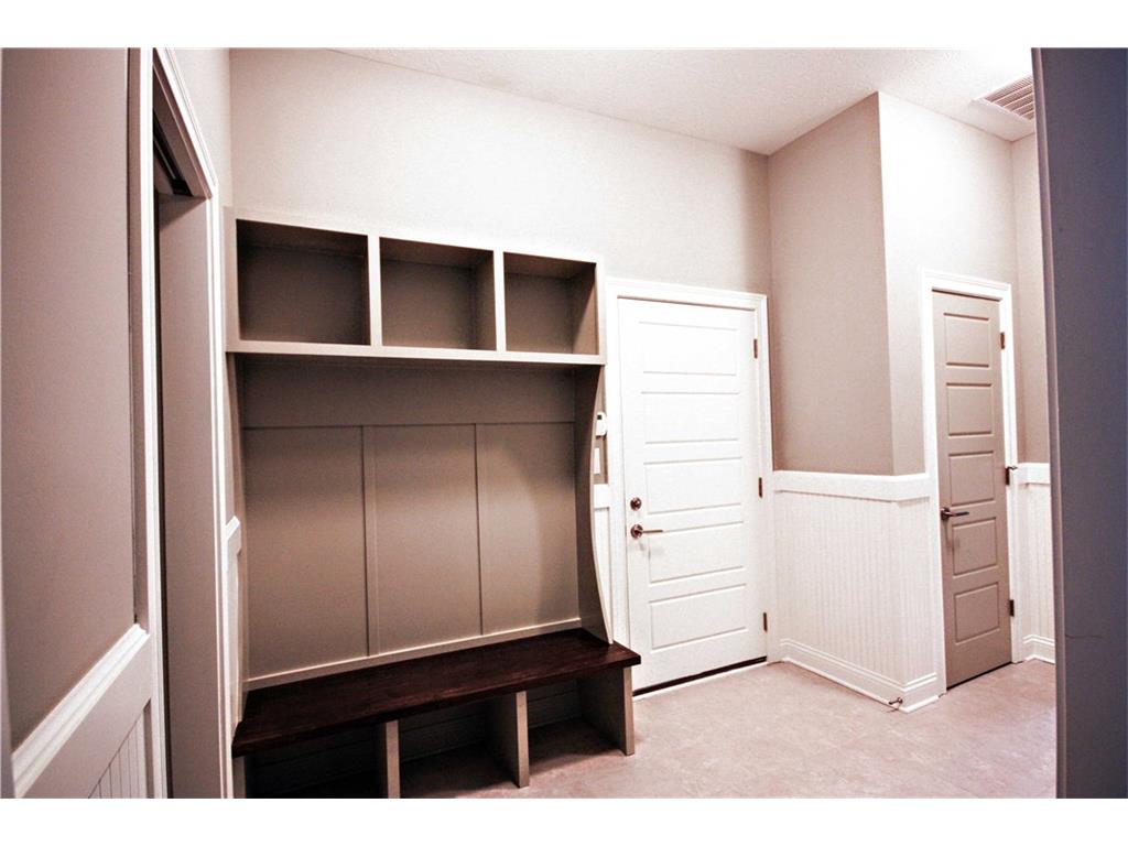 9860 Morningstar Lane, Indianapolis, IN 46280
