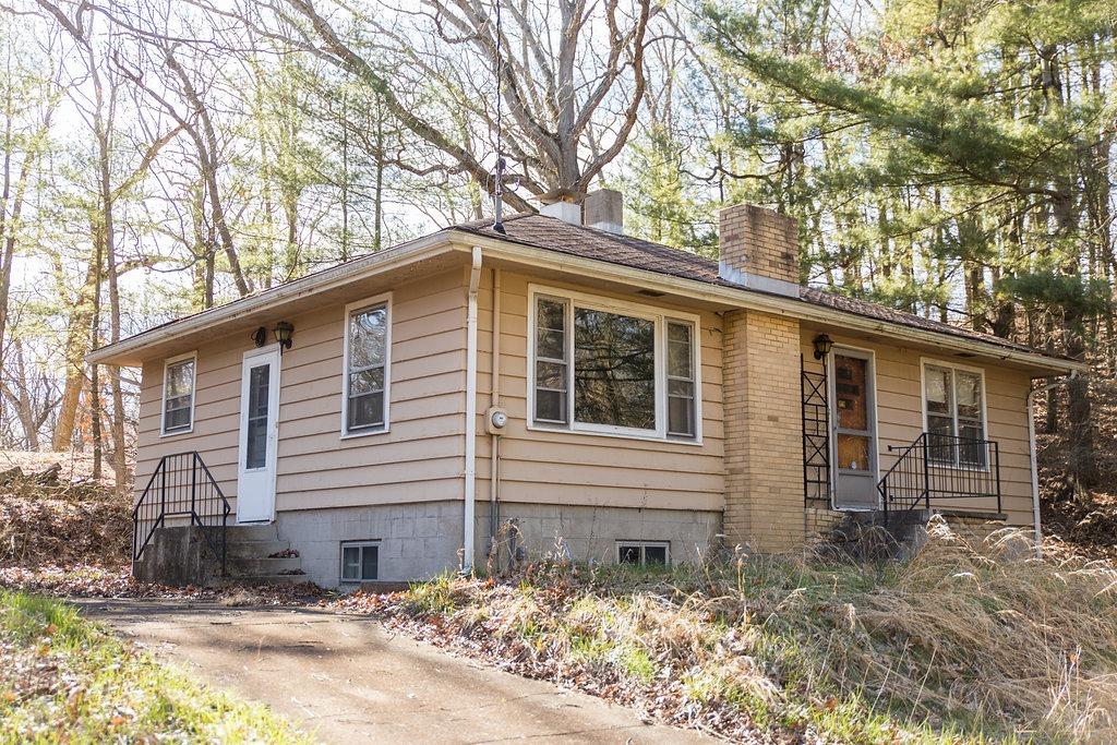 806 East Vera Avenue, Beverly Shores, IN 46301