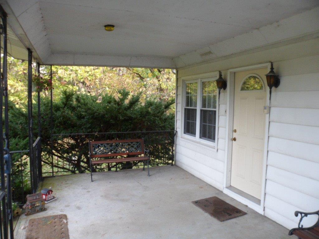 9111 West 143rd Place, Cedar Lake, IN 46303