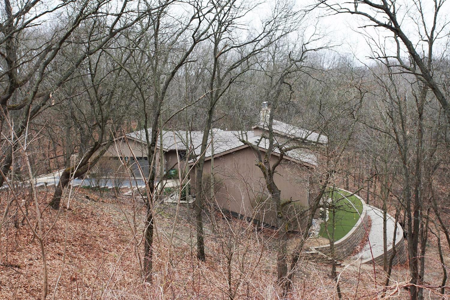 23 Summit Drive, Dune Acres, IN 46304