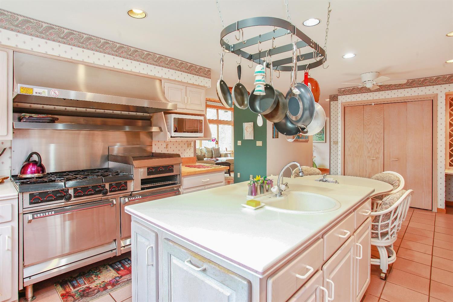 23 Summit Drive, Dune Acres, IN 46304