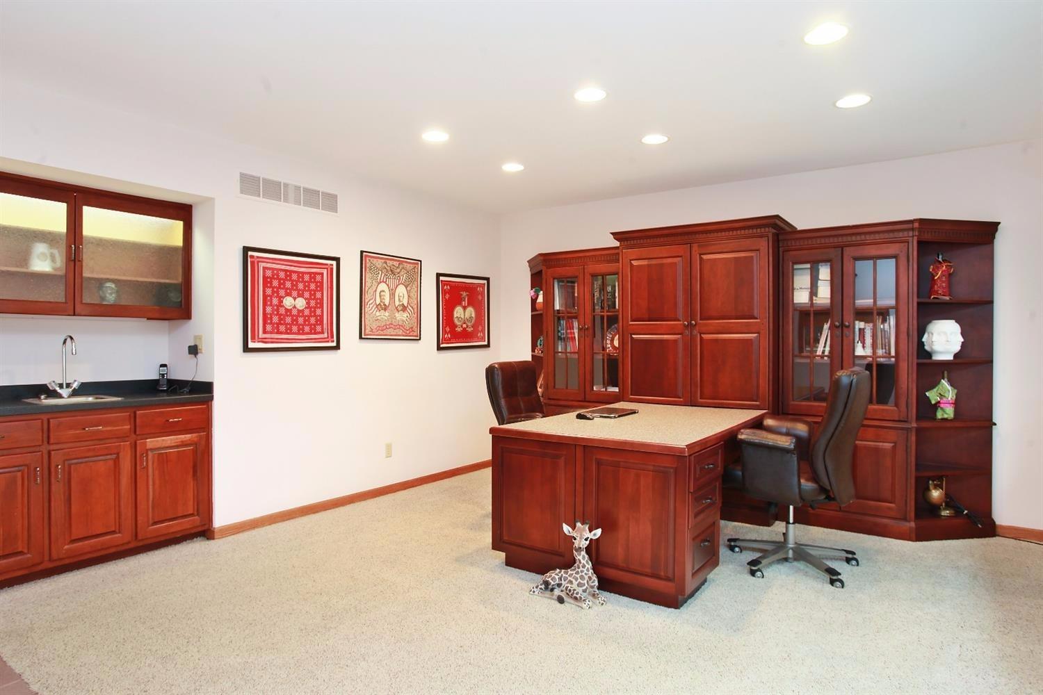 23 Summit Drive, Dune Acres, IN 46304