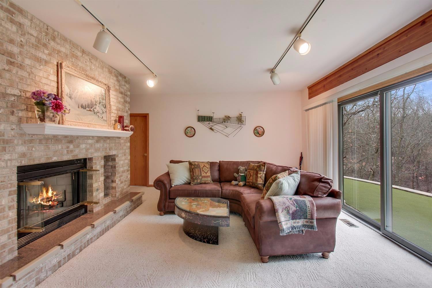 23 Summit Drive, Dune Acres, IN 46304