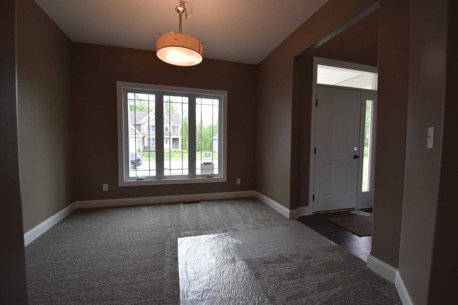 2122Pradera Trl, Chesterton, IN 46304