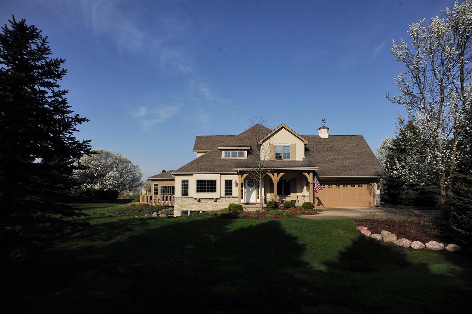 1431 Calais Court, Chesterton, IN 46304