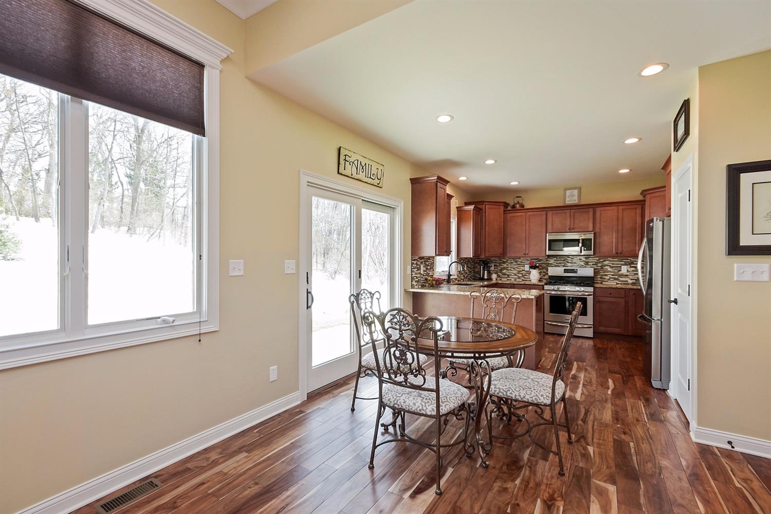 2244 Copper Creek Drive, Crown Point, IN 46307
