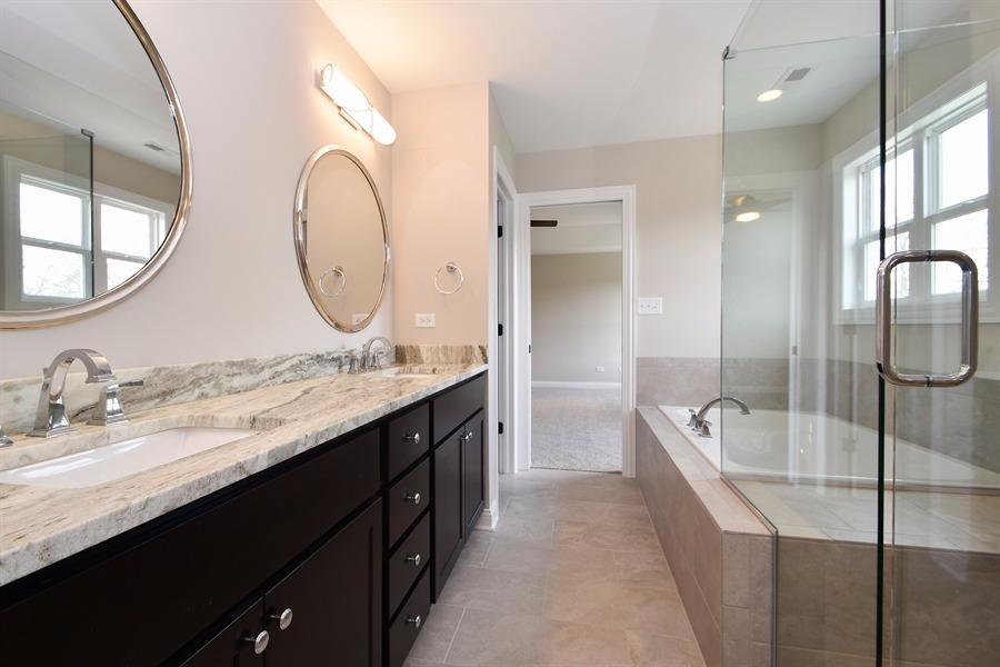 1026 Oak Grove Court, Crown Point, IN 46307