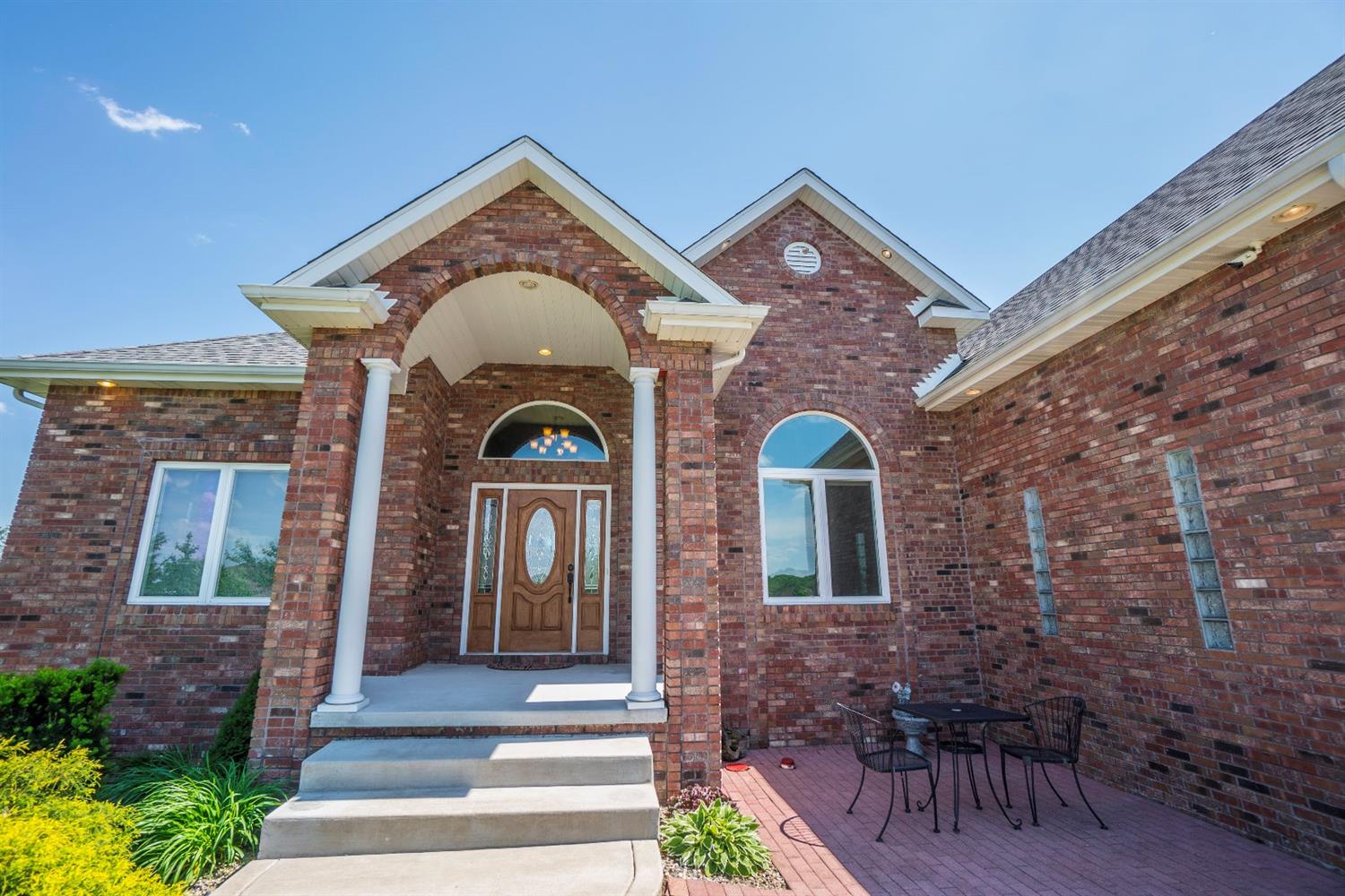 1425 Crooked Creek Trail, Crown Point, IN 46307