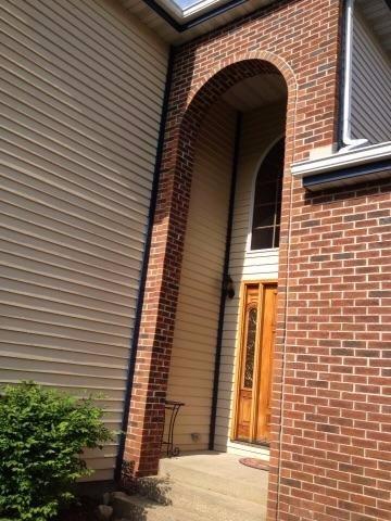 3950 S Lakeshore Dr, Crown Point, IN 46307