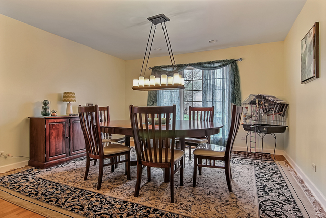 10302 FOX RUN Lane, Munster, IN 46321
