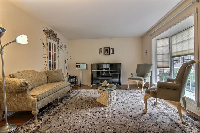 10302 FOX RUN Lane, Munster, IN 46321
