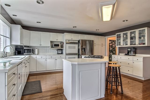 10302 FOX RUN Lane, Munster, IN 46321