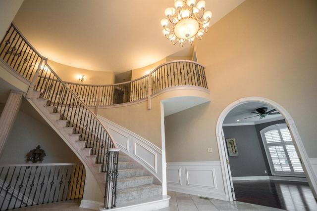 8647 Bakker Court, Munster, IN 46321