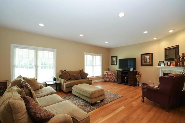 7843 Hohman Avenue, Munster, IN 46321