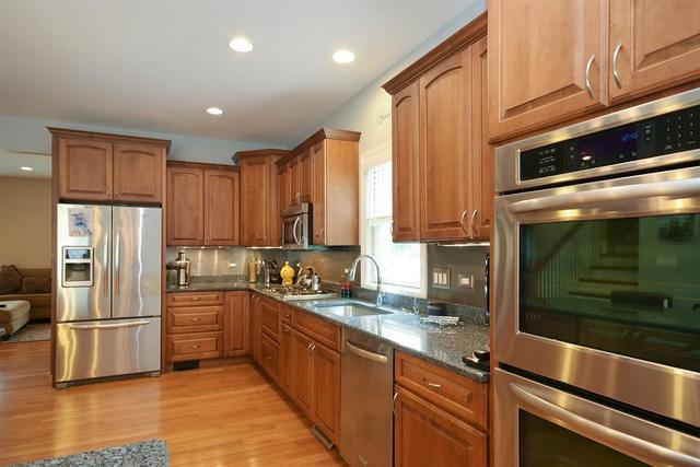 7843 Hohman Avenue, Munster, IN 46321
