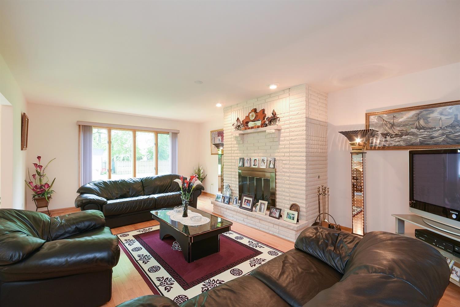 2116 Ridge Road, Highland, IN 46322