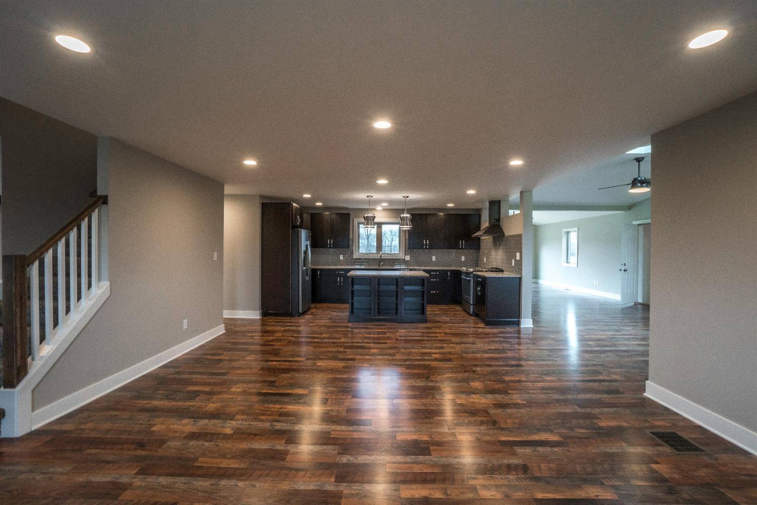 410 Wayne Street, Hobart, IN 46342