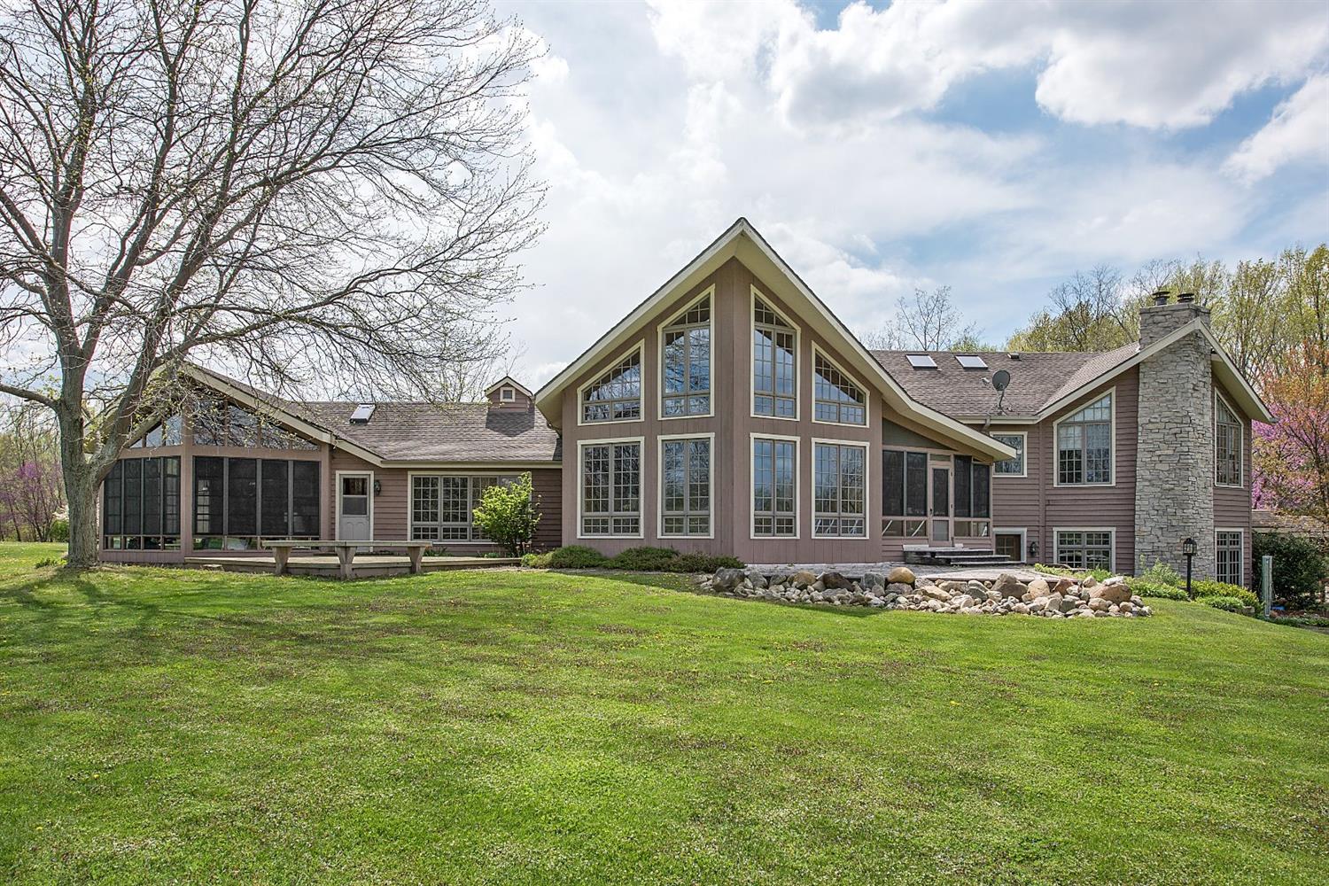 1901 East 900 North, LaPorte, IN 46350