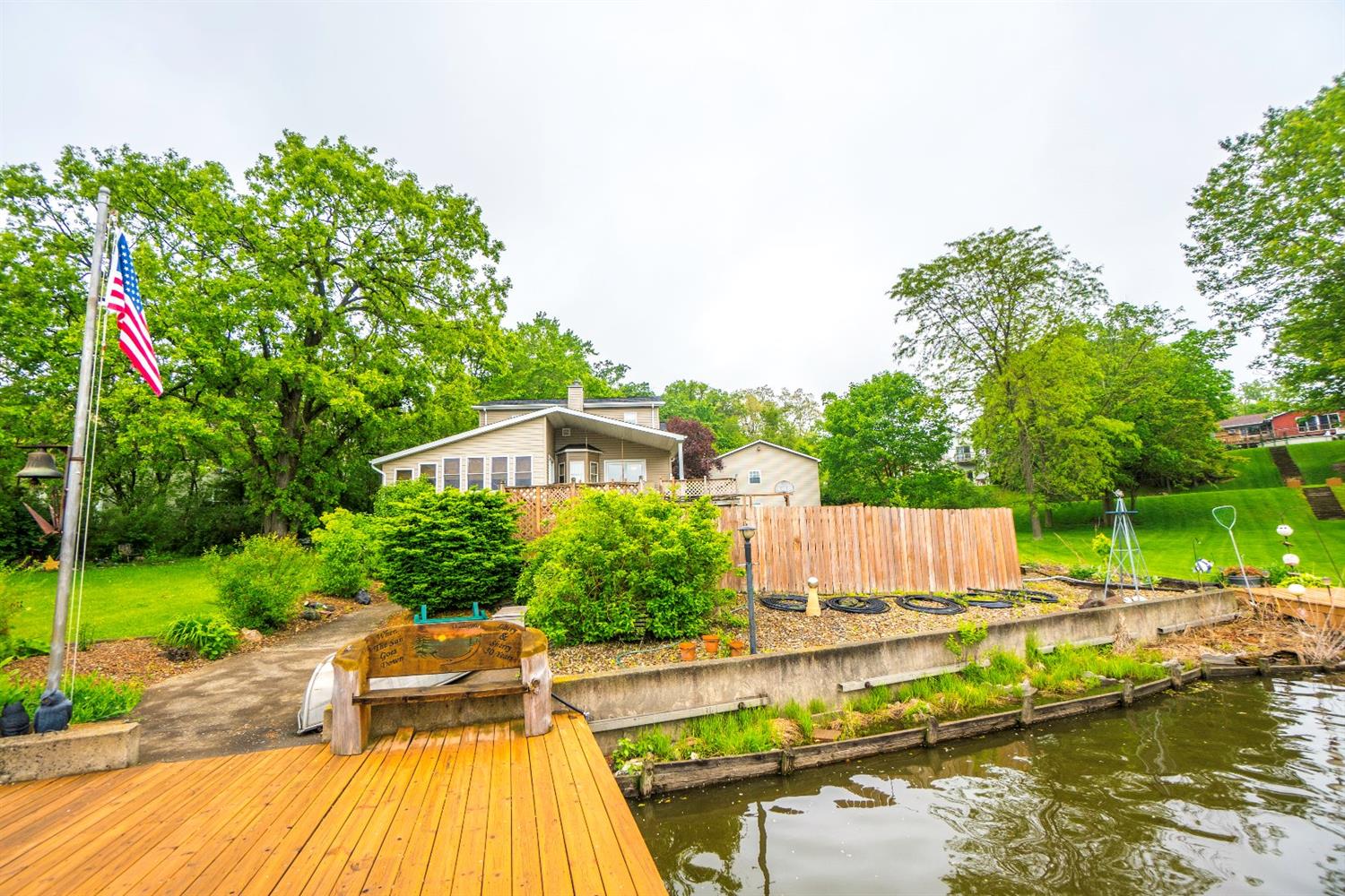 1019 North Lakeview Drive, Lowell, IN 46356