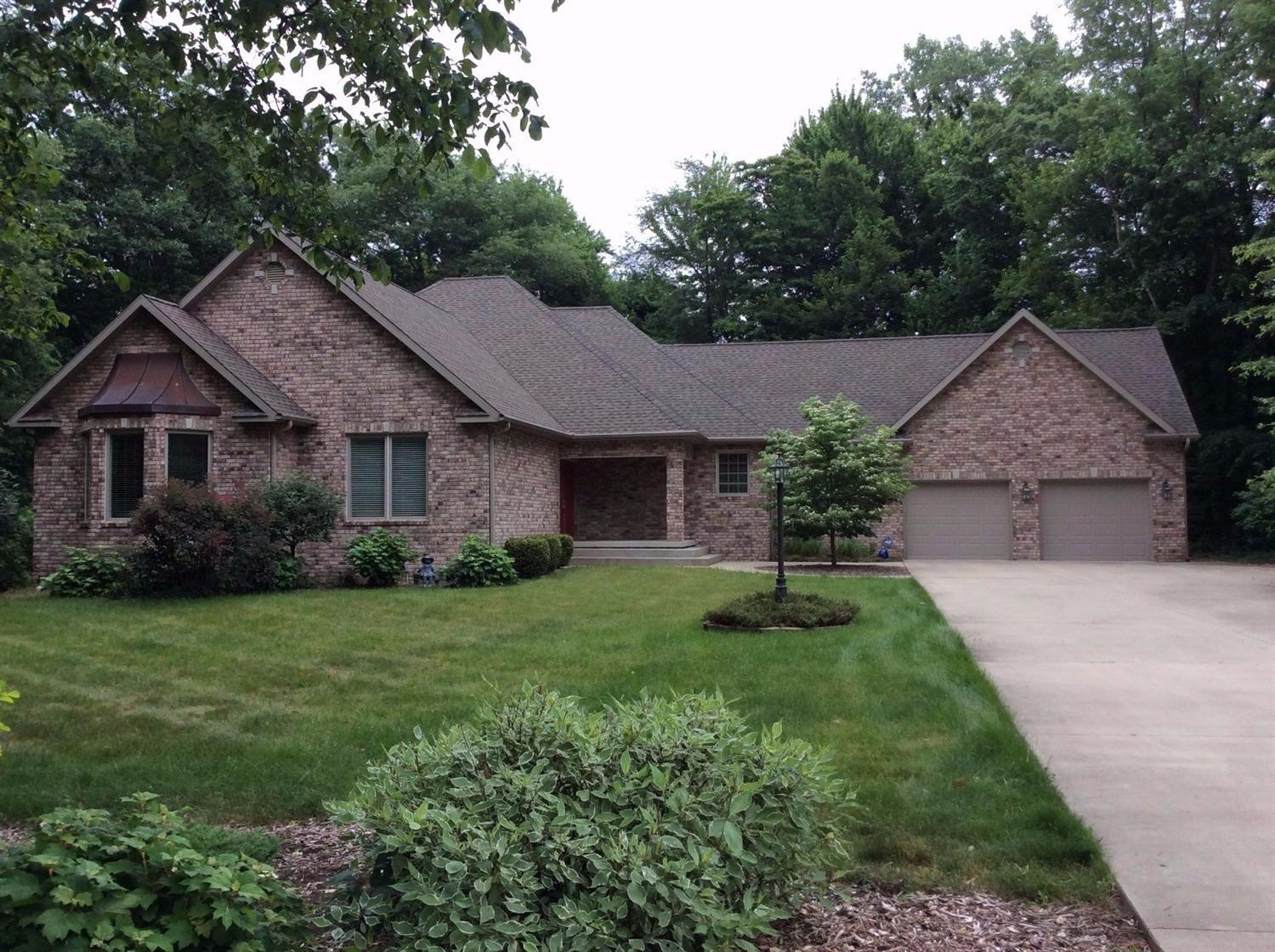 102 Woodside Drive, Michigan City, IN 46360