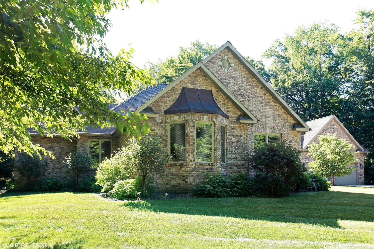 102 Woodside Drive, Michigan City, IN 46360