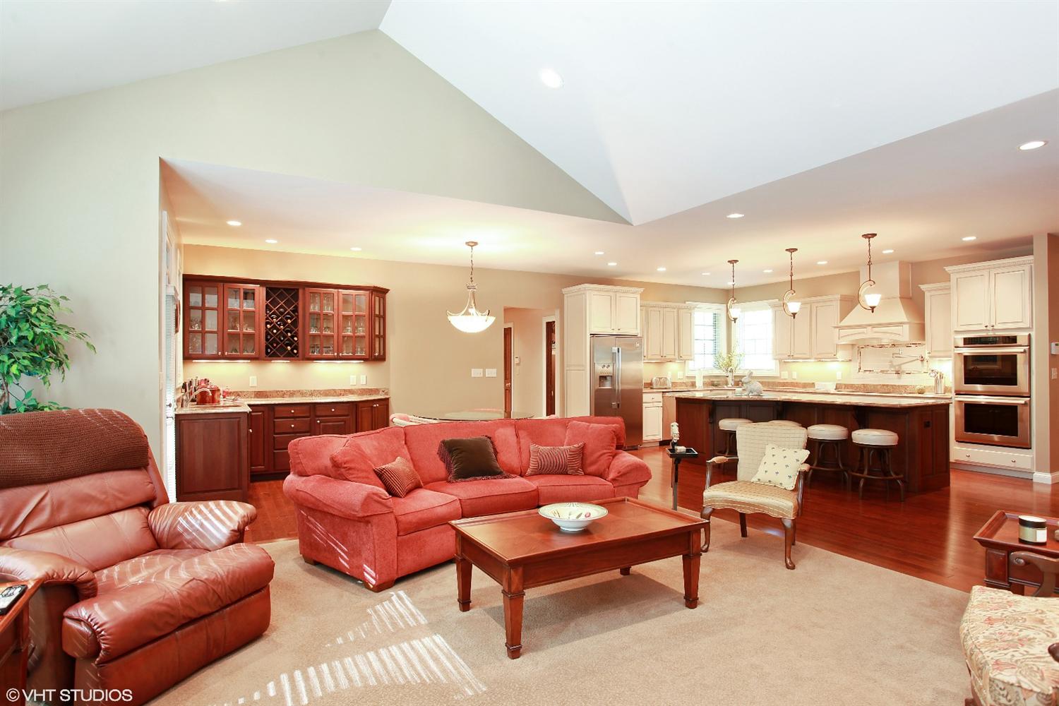 102 Woodside Drive, Michigan City, IN 46360