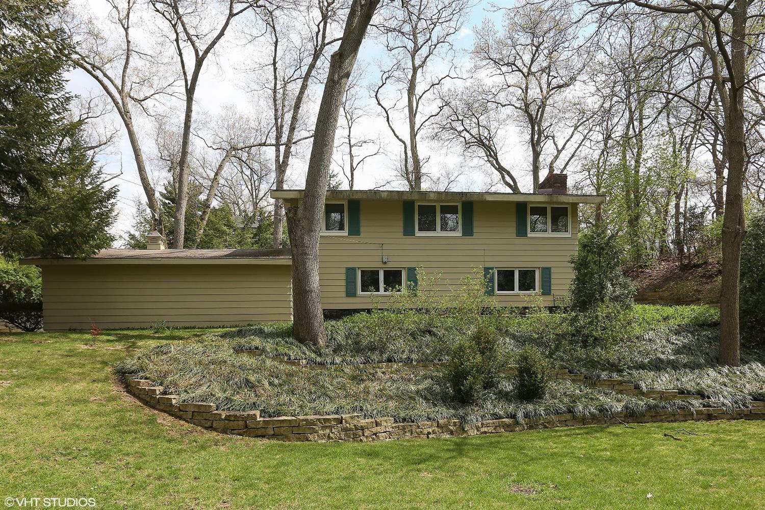 2729 Floral Trail, Long Beach, IN 46360
