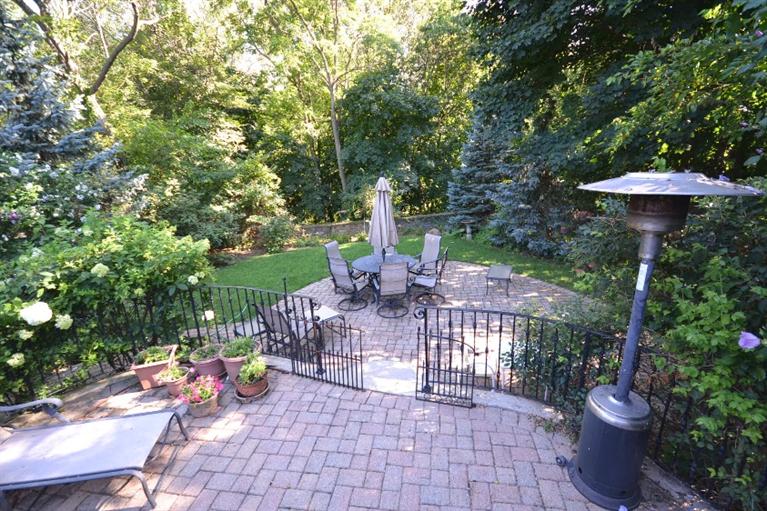 131 Shore Drive, Ogden Dunes, IN 46368