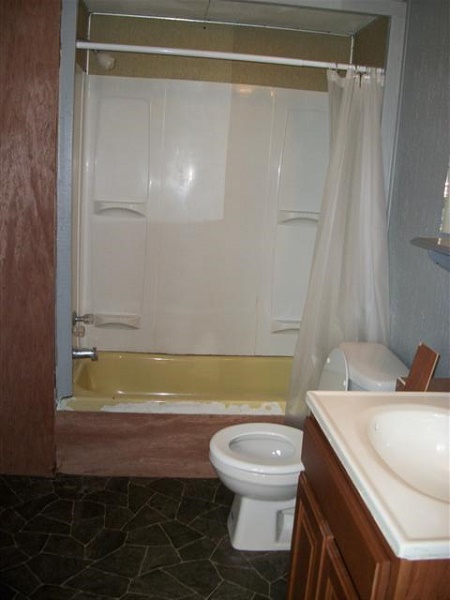 Camelot Manor Estates 212 Camelot EstatesPortage, IN 46368