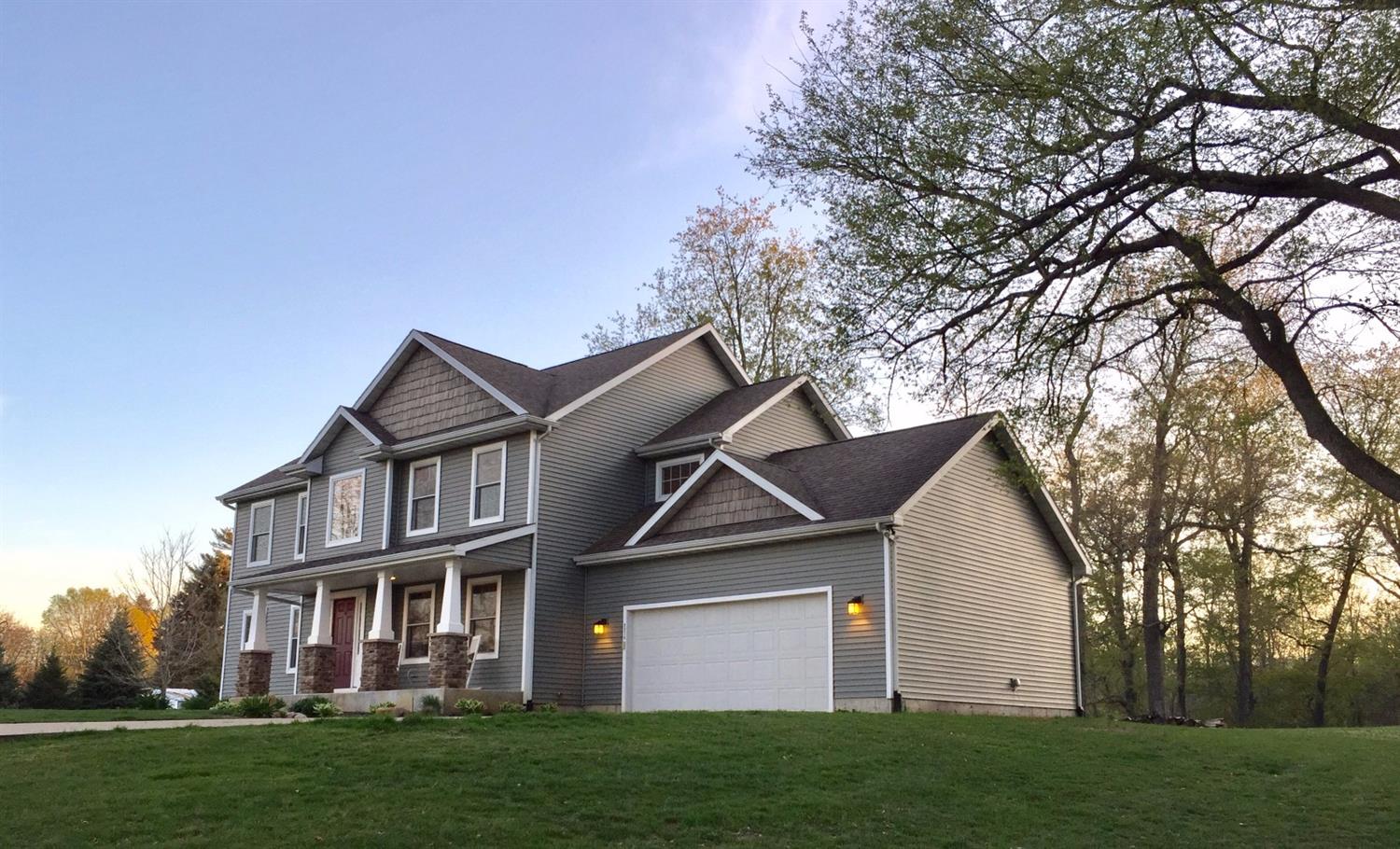 8576 North 300 E, Rolling Prairie, IN 46371
