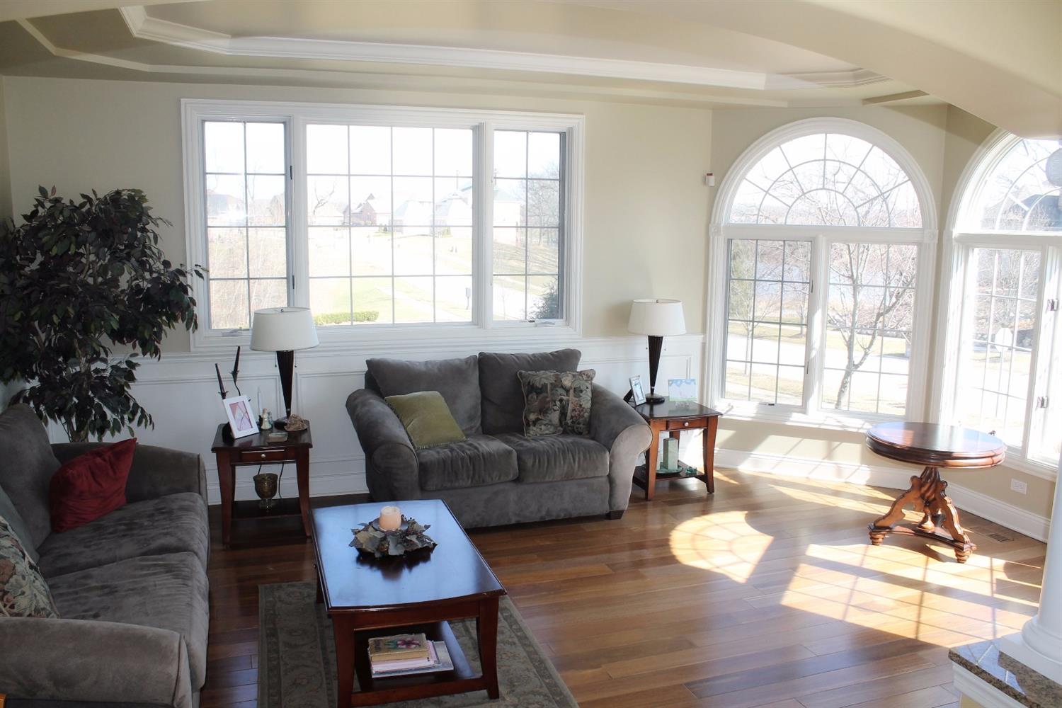 8710 Winding Trail, St. John, IN 46373