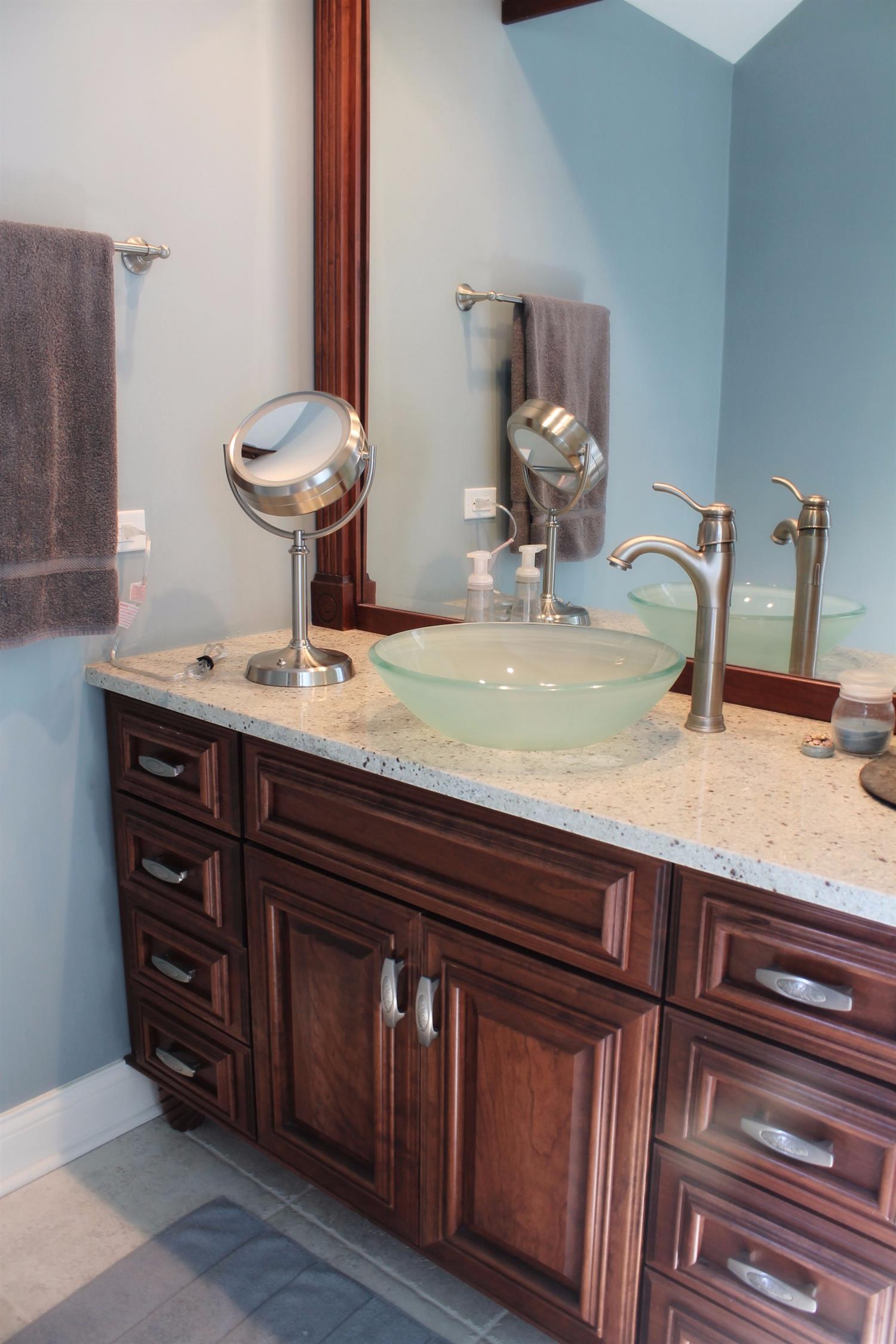 8710 Winding Trail, St. John, IN 46373