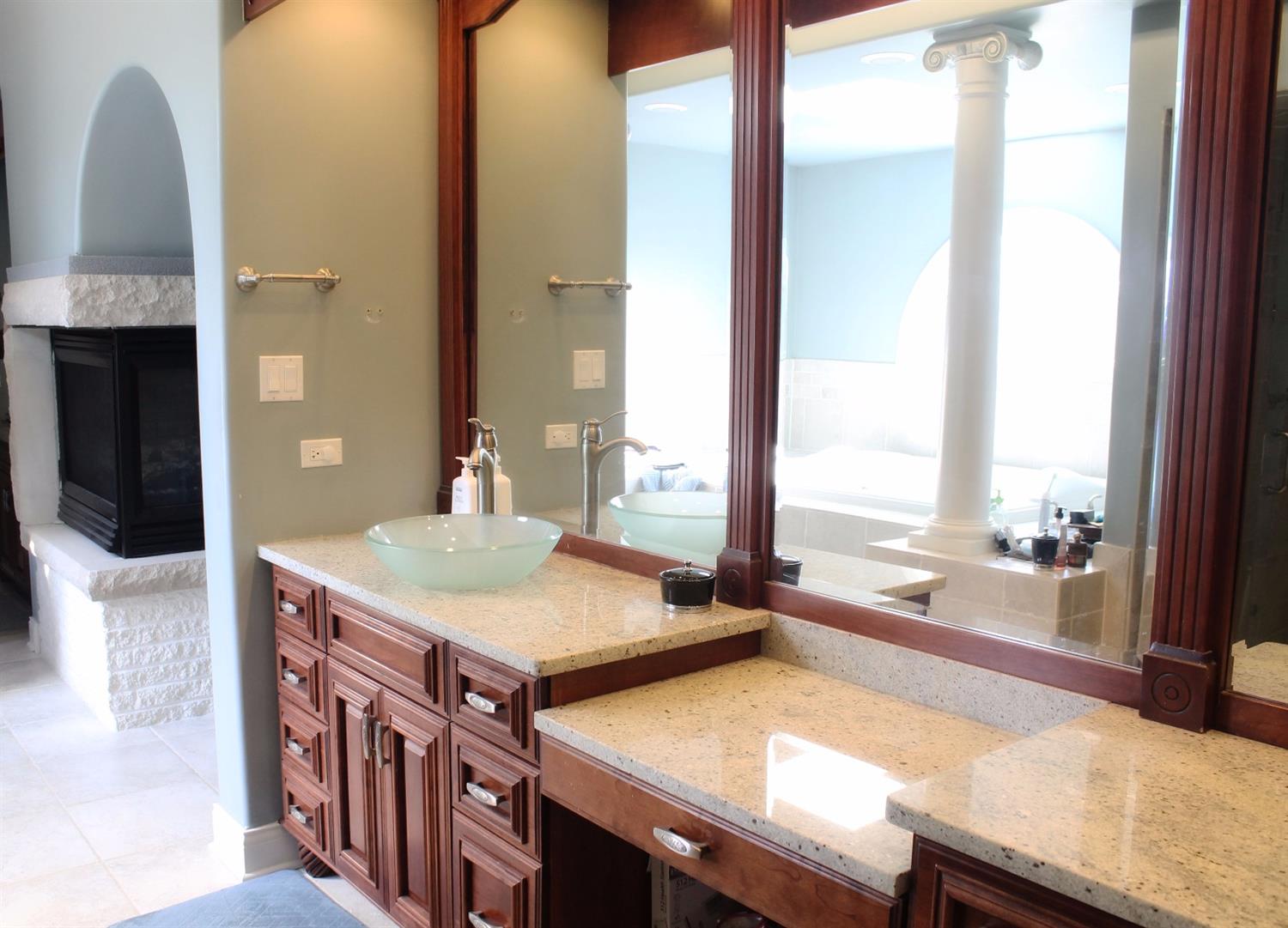 8710 Winding Trail, St. John, IN 46373