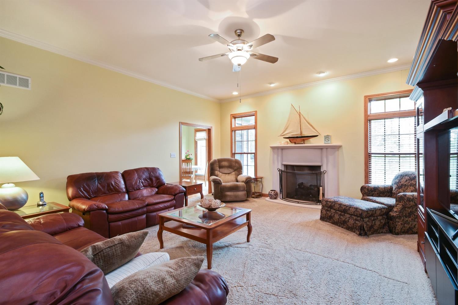 9170 Randall Drive, St. John, IN 46373