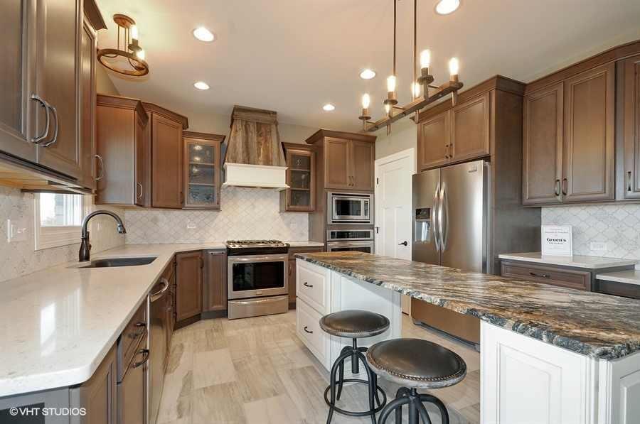 12980 Red Lily Way, St. John, IN 46374