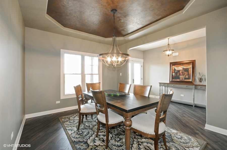 12980 Red Lily Way, St. John, IN 46374