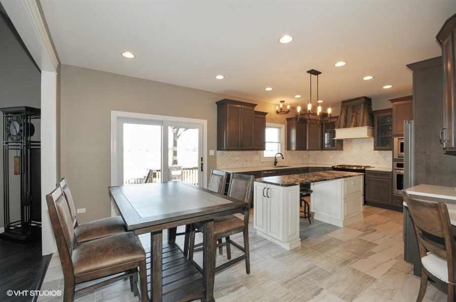 12980 Red Lily Way, St. John, IN 46374