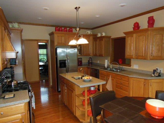 1206 Domke Drive, Valparaiso, IN 46383