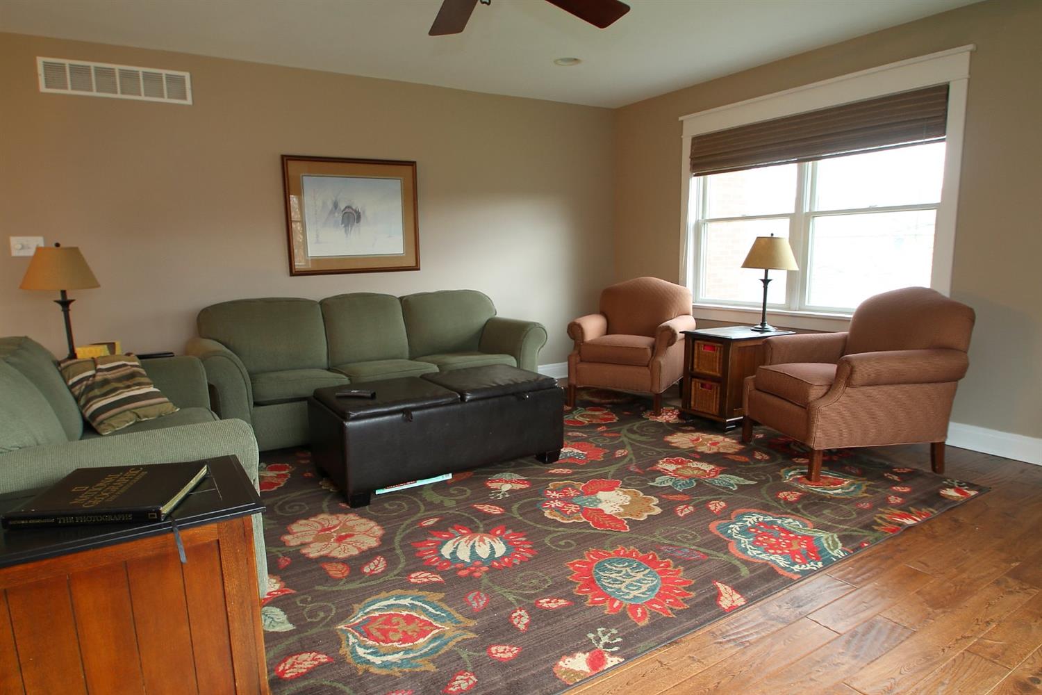 225 Shorewood Drive, Valparaiso, IN 46385