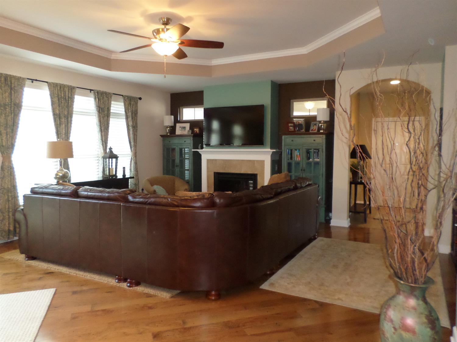 3156 Indian Summer Circle, Valparaiso, IN 46385