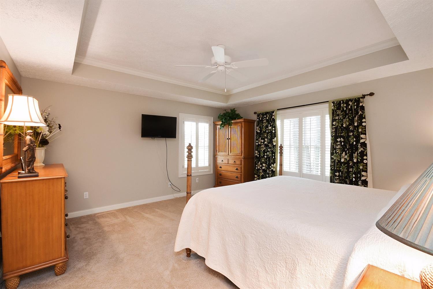 290 Durness Court, Valparaiso, IN 46385