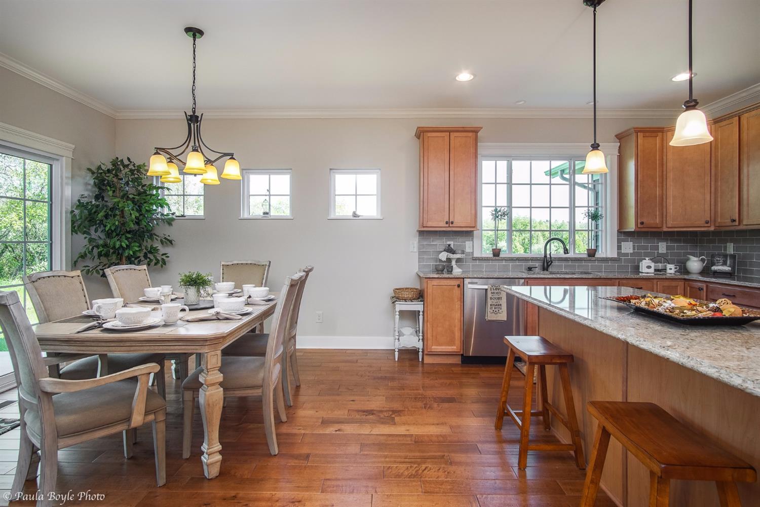 34 N Prairie Blvd, Valparaiso, IN 46385