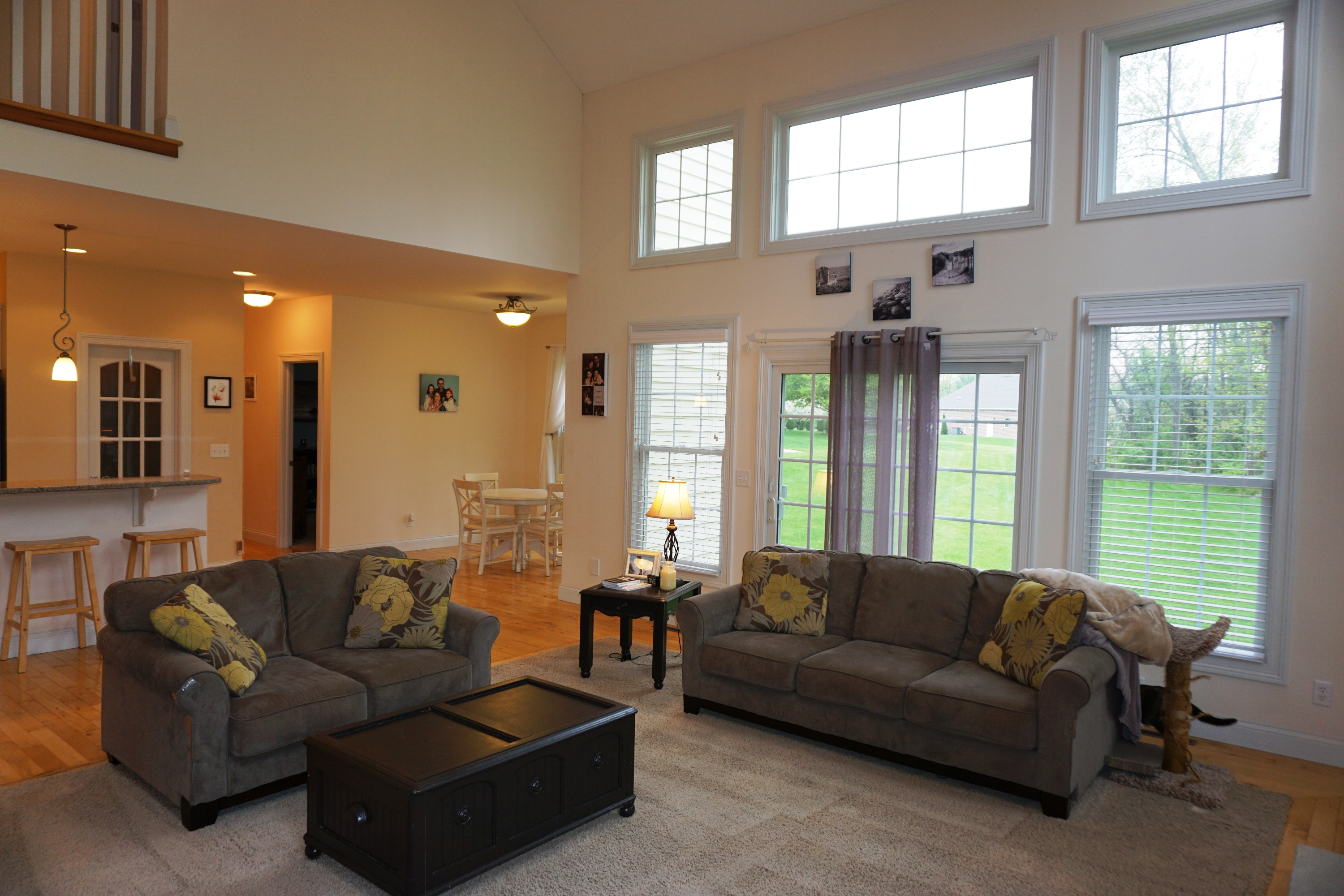 594 Foxwood Ct, Westville, IN 46391